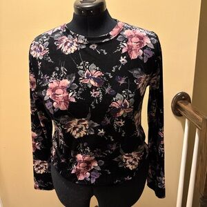 NWOT Velour floral top L